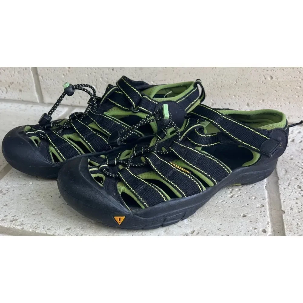 Keen NEWPORT H2 Youth Kids Black Lime Green Waterproof Sandals Size 5
